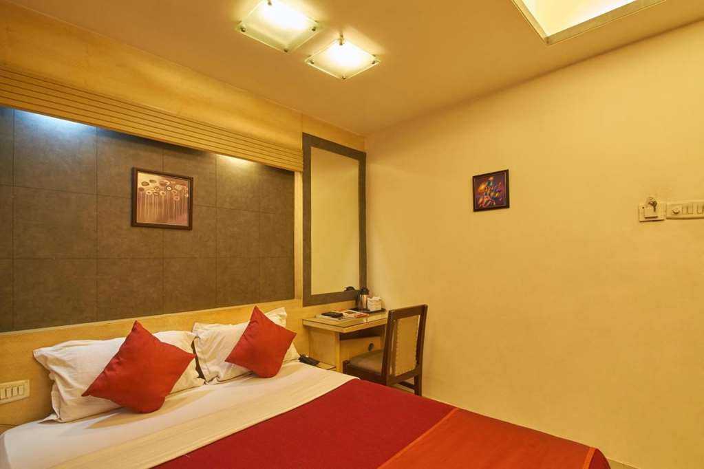 Hotel Aston Kolkata Room photo